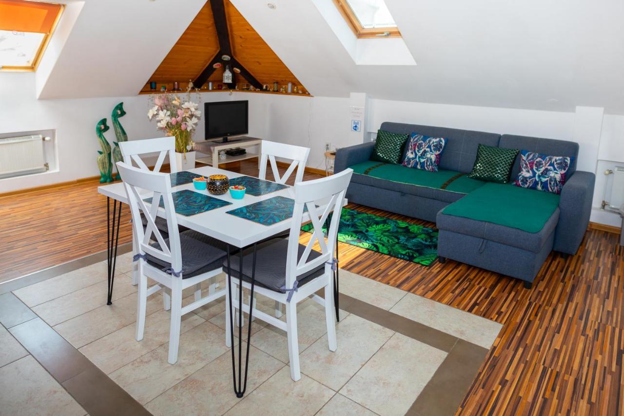 Trend Apartments Old Market Rynek Rzeszow 84M2! Bagian luar foto